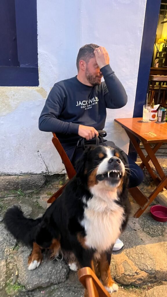Pildil: Ivar Raav koos koeraga